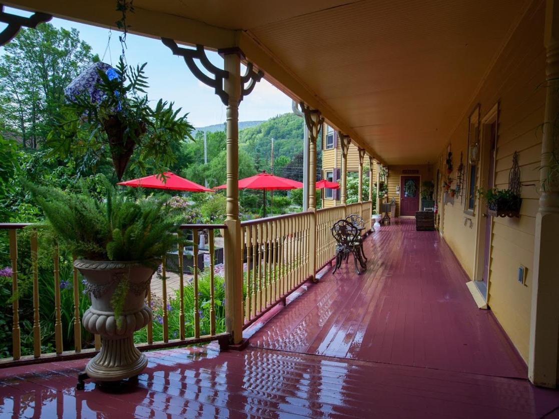 The Fairlawn Inn Hunter Exterior photo